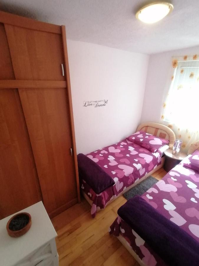 Apartmani ADRIATIC Rogoznica  Bagian luar foto