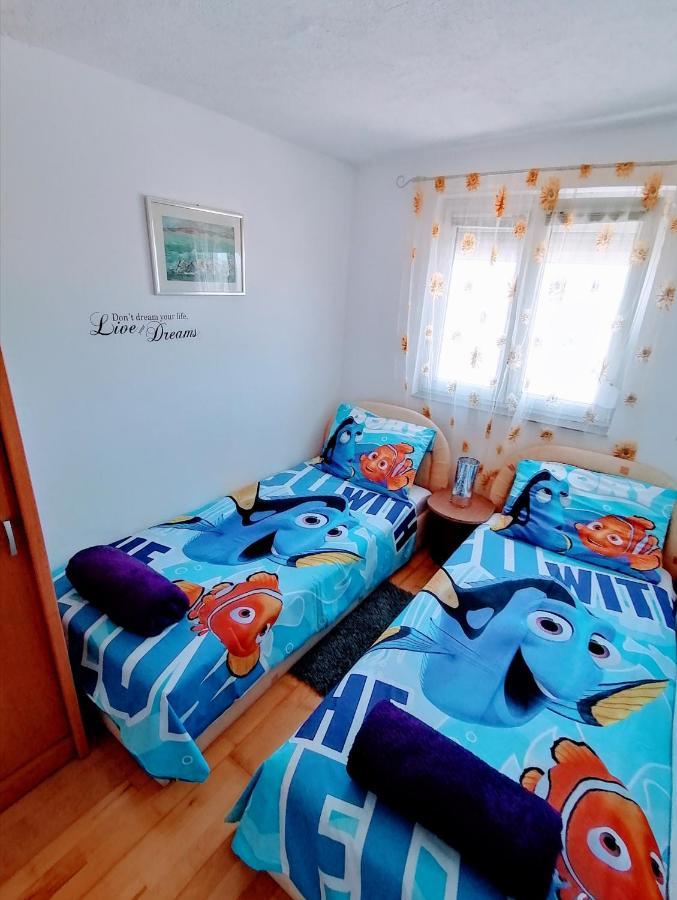 Apartmani ADRIATIC Rogoznica  Bagian luar foto