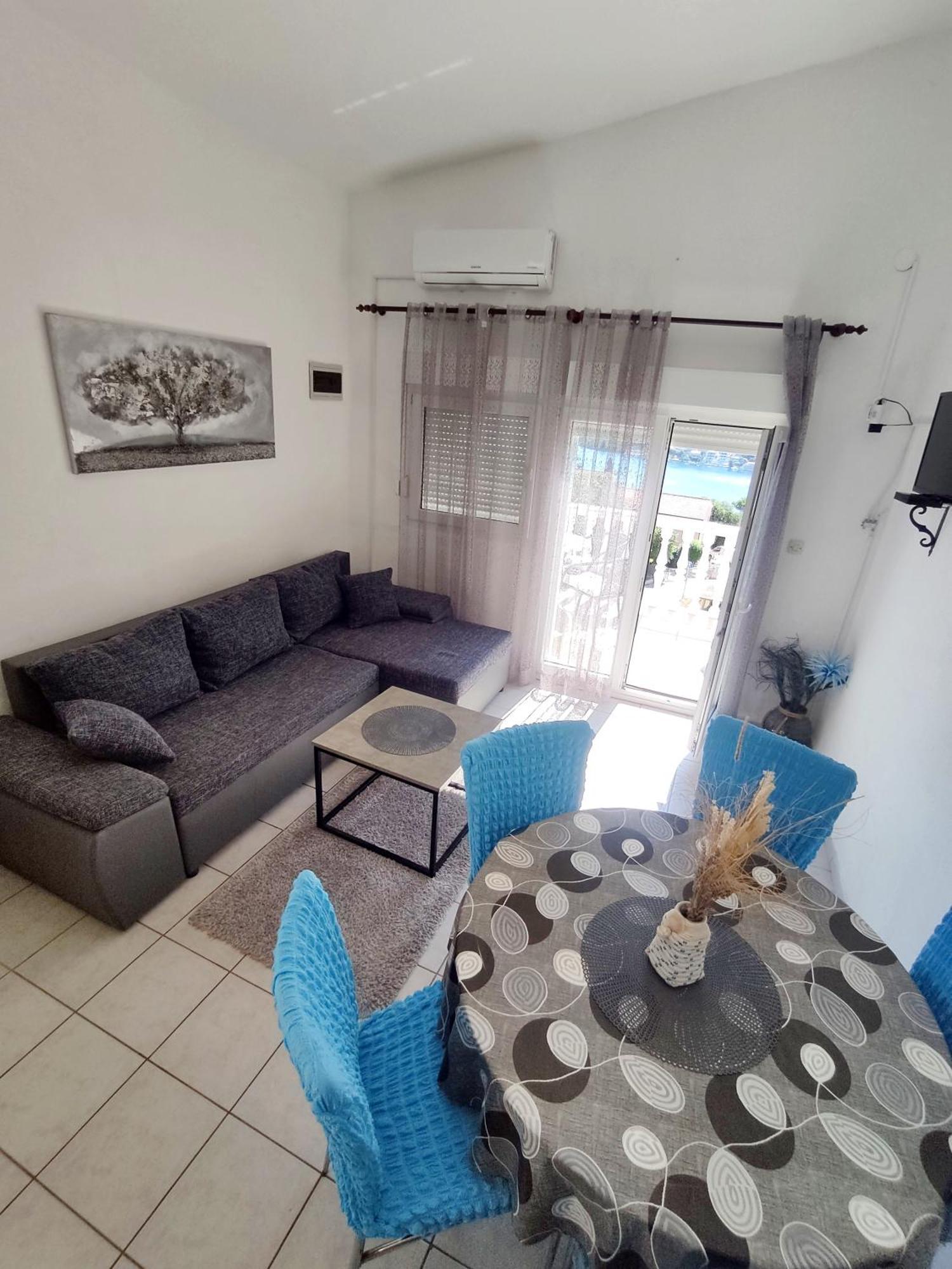 Apartmani ADRIATIC Rogoznica  Bagian luar foto