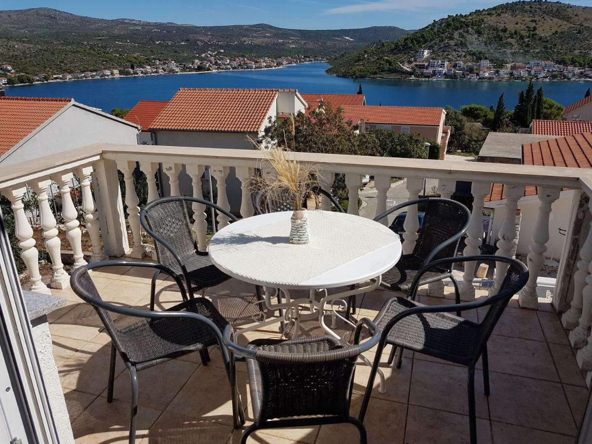 Apartmani ADRIATIC Rogoznica  Bagian luar foto