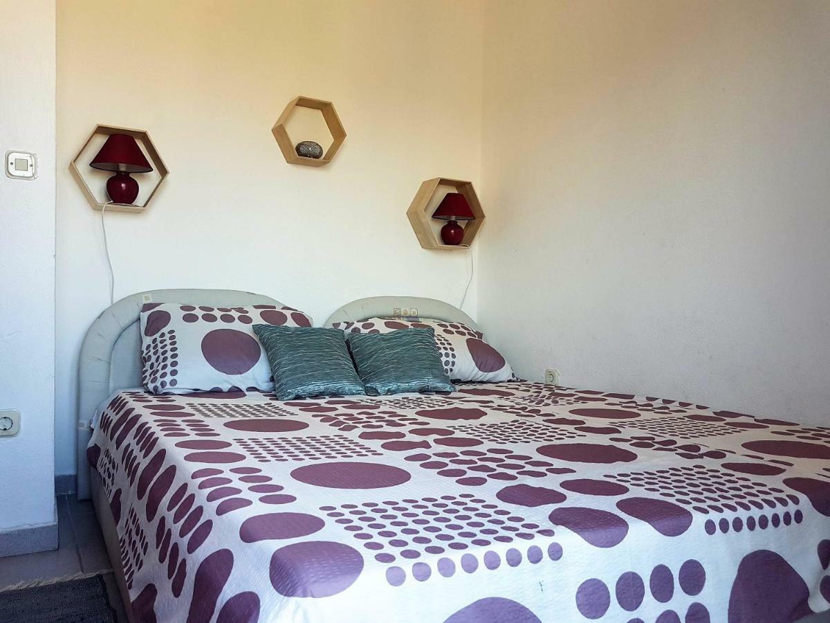 Apartmani ADRIATIC Rogoznica  Bagian luar foto